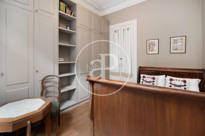 Foto b284ec8b-e20c-46cf-af45-7f2b3565ee11. Miete etagenwohnung mit heizung in Tres Torres Barcelona