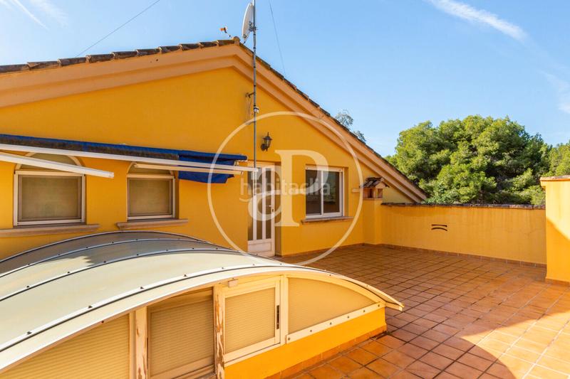 Foto b3defd71-5624-4bde-82e9-7a7ef288cffa. Haus mit heizung parking pool in Serra