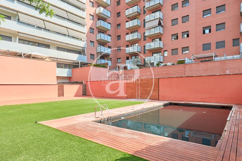 Foto a7035a21-7367-4b26-aeeb-64771e0e2323. Location appartement avec chauffage parking piscine dans Barcelona