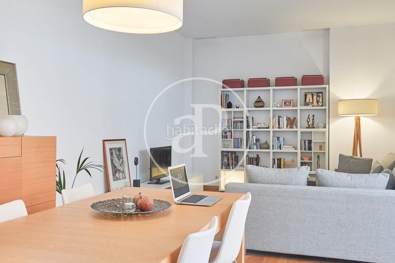 Foto 1e5d784b-1ab8-4039-af60-6992e06296b6. Rent flat with heating parking pool in Provençals del Poblenou Barcelona