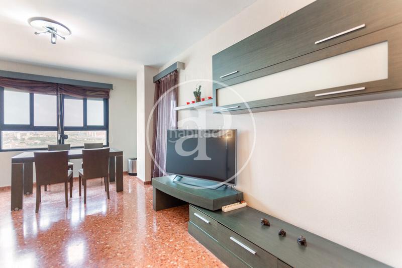 Foto 1ba7beb6-a892-45df-bc91-141c0407768a. Miete etagenwohnung mit heizung parking pool in Camí Reial Valencia