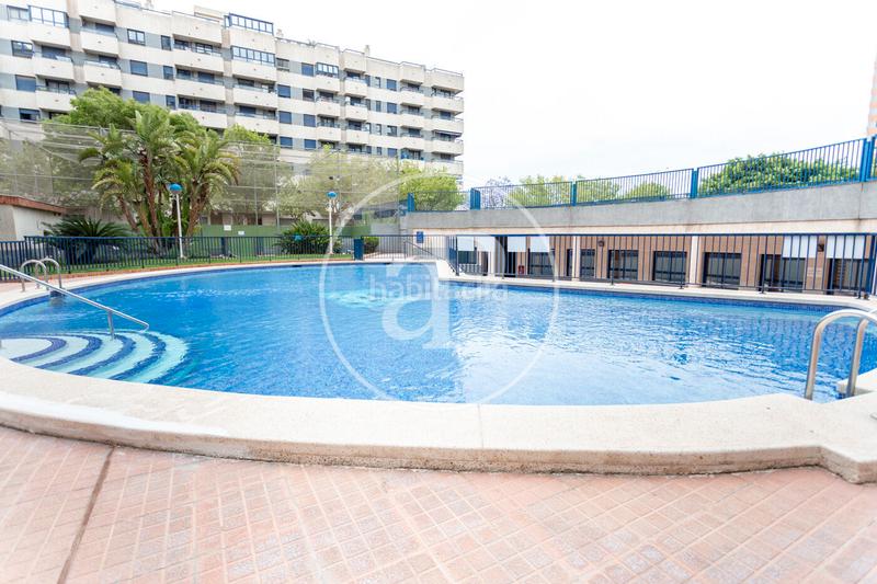 Foto 211f58f4-965e-4a46-b9d2-832ea7a90c0b. Miete etagenwohnung mit heizung parking pool in Camí Reial Valencia