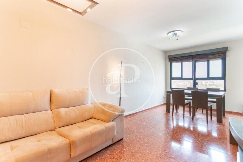 Foto c0c3c827-7da9-47ef-a412-597fe7b4946f. Miete etagenwohnung mit heizung parking pool in Camí Reial Valencia