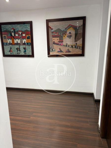 Foto fef53a90-e93a-46e7-ac76-da3ba8ec2a77. Affitto casa con riscaldamento parcheggio piscina in Torrent