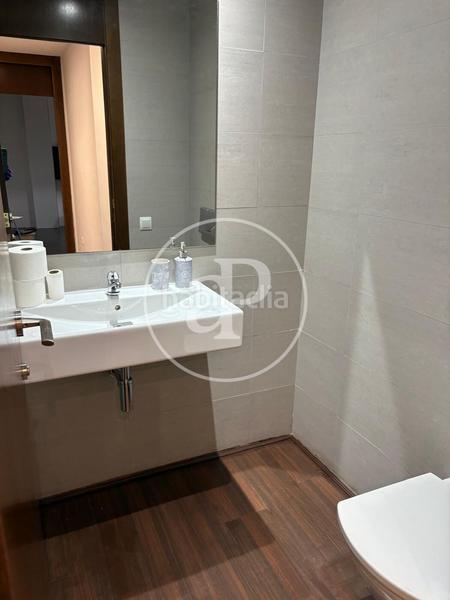 Foto 7cbbc967-d9e2-4f10-beb0-13aea245eae1. Lloguer casa amb calefacció aparcament piscina a Torrent