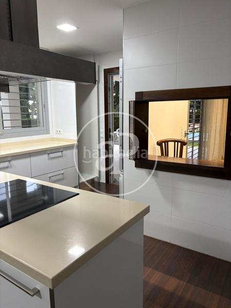 Foto c64f52a0-3325-4f88-85e0-08c9b1b71592. Location maison avec chauffage parking piscine dans Torrent