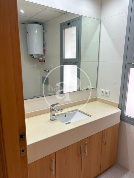 Foto c5d5ef4e-bef3-49ac-ac90-56e8d08805bf. Alquiler casa casita en alquiler en el vedat e en Torrent