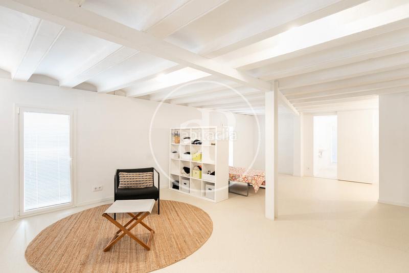 Foto 4fb4158b-2cbc-4c8b-bc23-0a0e7af1eb40. Appartement avec chauffage dans Sants Barcelona