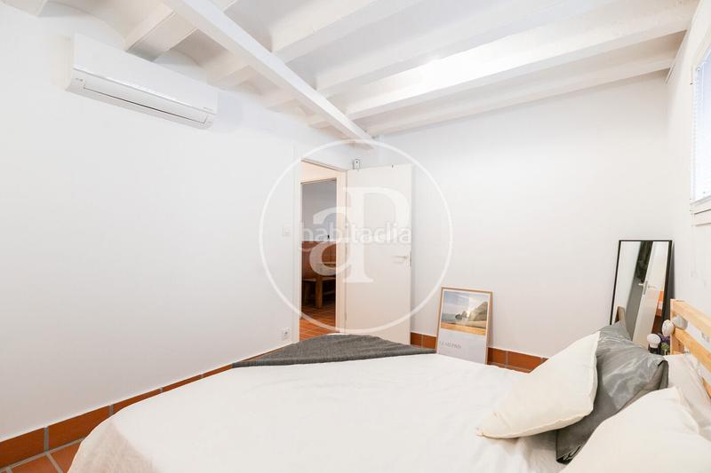 Foto f70e1a8a-80ac-477c-8882-dae432792154. Appartement avec chauffage dans Sants Barcelona