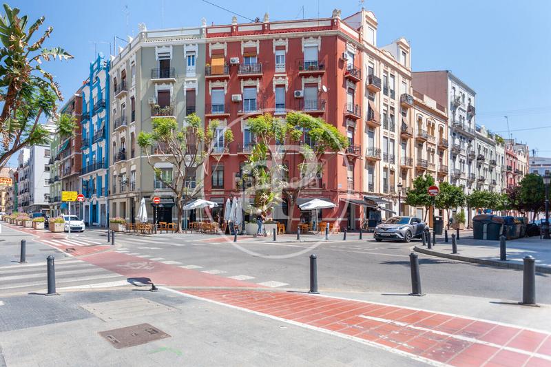 Foto 2c143c78-85c6-404f-811c-1368bfda4ff2. Lloguer pis amb calefacció a Russafa Valencia