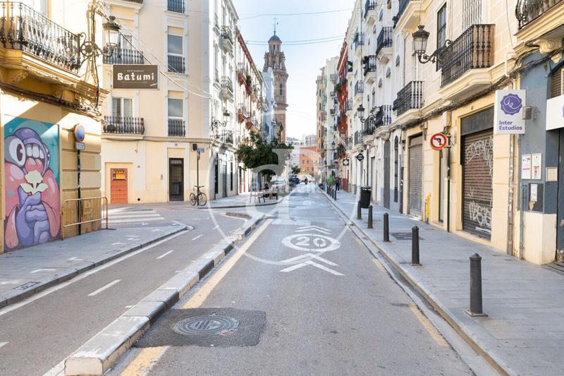 Foto e205678a-7b24-4f5b-a020-5de7074b378a. Miete etagenwohnung mit heizung in Russafa Valencia