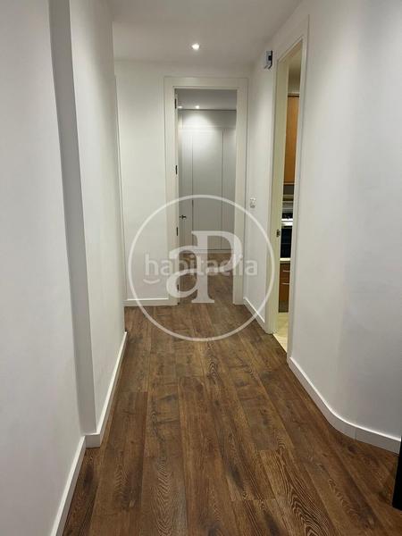 Foto 79a279ab-49dc-451a-a29f-357efbc2553d. Rent flat with heating in Russafa Valencia