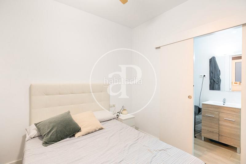 Foto feab2e97-2d8c-4f23-b024-94f53f173bb9. Affitto appartamento in Vila de Gràcia Barcelona