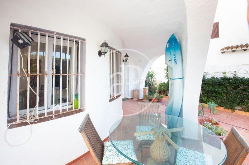 Foto 010e2be6-00dc-4821-bfac-9914a5df2994. Doppelhaus mit heizung parking in Mareny Blau Sueca