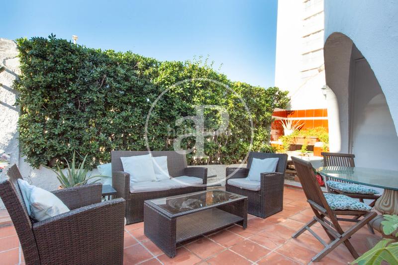 Foto fe4b4363-482b-4927-8d3e-e7d894a7ab44. Doppelhaus mit heizung parking in Mareny Blau Sueca