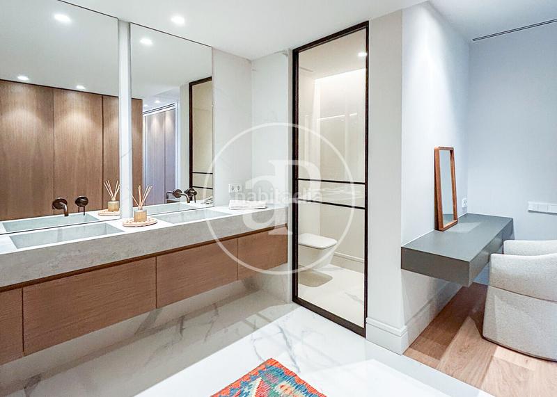 Foto 0f57ca0c-a224-486d-9c1b-f75ec9589d57. Appartamento con riscaldamento in Dreta de l´Eixample Barcelona