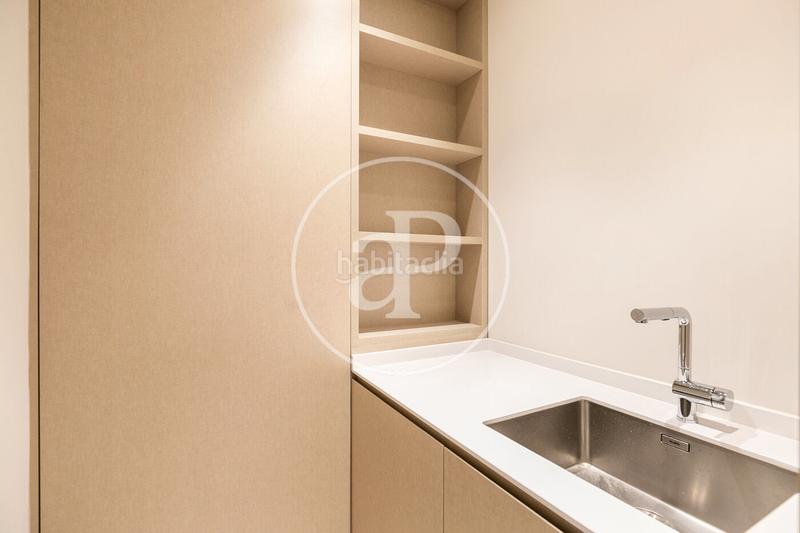 Foto 3bcfb380-7f90-4219-b3c9-d89a9ac8b77e. Appartamento con riscaldamento in Dreta de l´Eixample Barcelona