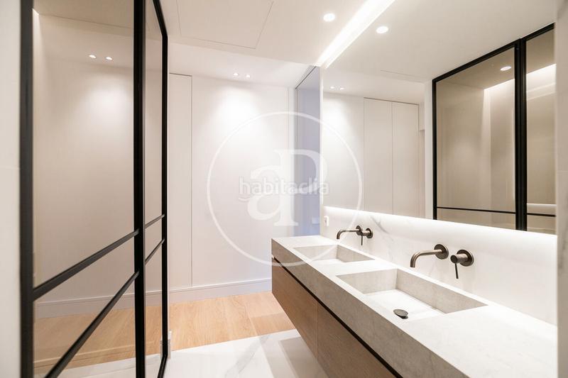 Foto a28fefaf-7a0f-4d2c-a15f-edeef1c3fac9. Appartamento con riscaldamento in Dreta de l´Eixample Barcelona