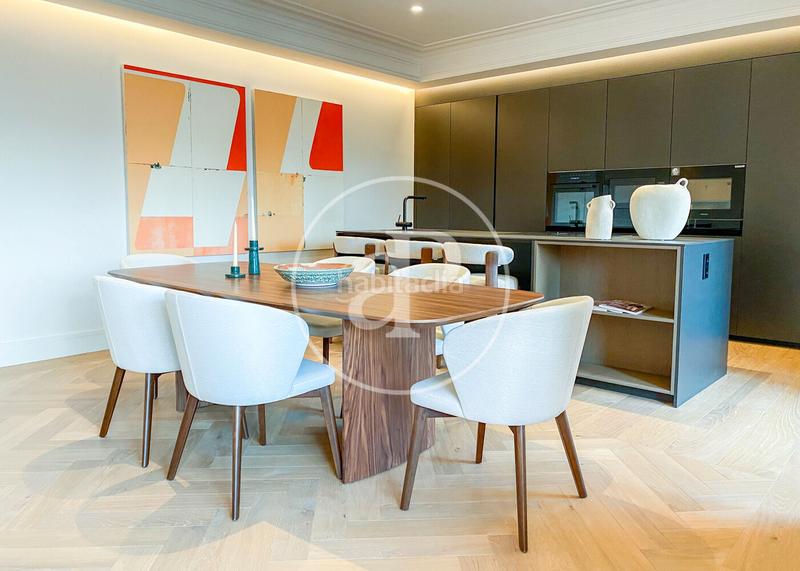 Foto d12d28c3-ccff-4265-bf6f-c7d389460e02. Appartamento con riscaldamento in Dreta de l´Eixample Barcelona