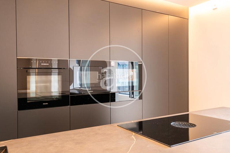 Foto d548b8e5-c2a3-48c3-b4da-e84f50df2445. Appartamento con riscaldamento in Dreta de l´Eixample Barcelona