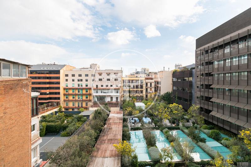 Foto dd97282a-65ba-4b4f-8cdb-4c30baec28f9. Appartamento con riscaldamento in Dreta de l´Eixample Barcelona