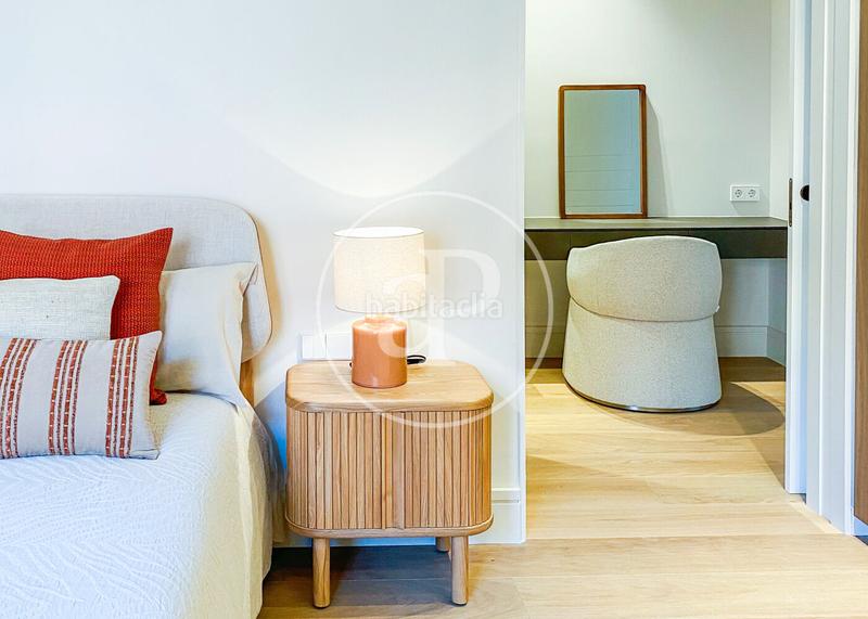 Foto f63bfd25-5b3e-4cd6-90fd-88d105445df8. Appartamento con riscaldamento in Dreta de l´Eixample Barcelona