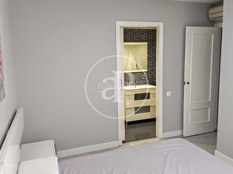 Foto 76f6c18d-12da-4ecb-8634-667de0b46651. Alquiler piso ático en alquiler en patraix en L´Hort de Senabre Valencia