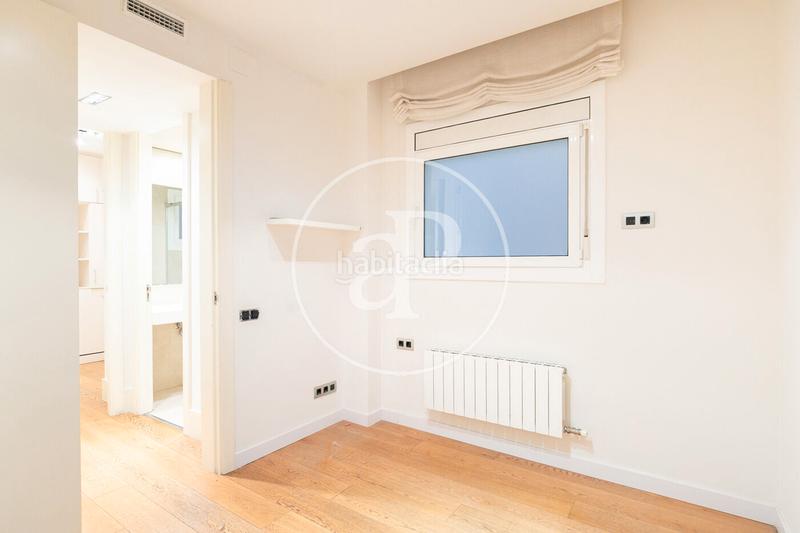 Foto 0eb0a868-3d85-44b3-95e3-a75c4596f46c. Location appartement avec chauffage dans Tres Torres Barcelona