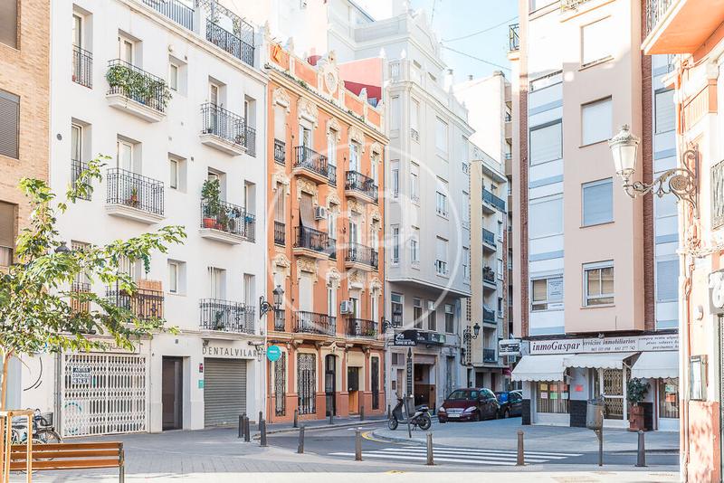 Foto 524f4d13-d784-463d-8da9-f777699ef34e. Pis amb calefacció a Russafa Valencia