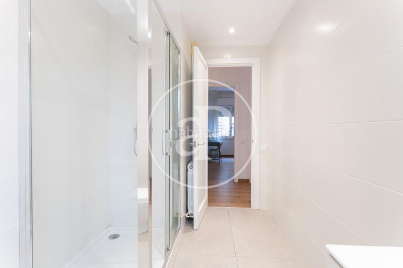 Foto bcf34ace-51b1-47b2-9c60-6f2686560a4d. Location appartement avec chauffage dans Vila de Gràcia Barcelona