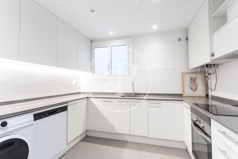Foto c317f0c0-d1f3-4d83-af54-d023769453bc. Location appartement avec chauffage dans Vila de Gràcia Barcelona