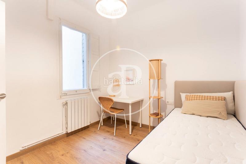 Foto cc60cf3c-cc4a-4457-b47a-142c256352f7. Location appartement avec chauffage dans Vila de Gràcia Barcelona