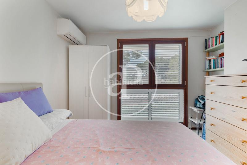 Foto 2454846f-3532-4695-9264-6b71d1a4be0e. Haus mit heizung parking pool in Bellaterra