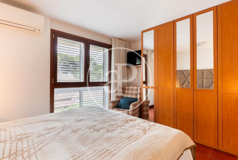 Foto 2ee89b94-7982-4006-bdd1-9da8e6b7e926. Haus mit heizung parking pool in Bellaterra