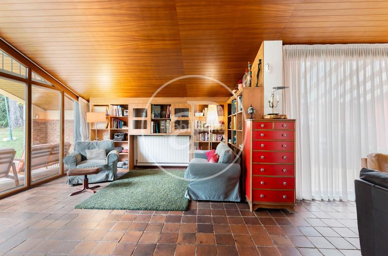 Foto 4892d9f2-be95-4afb-8567-045a551b6365. Haus mit heizung parking pool in Bellaterra