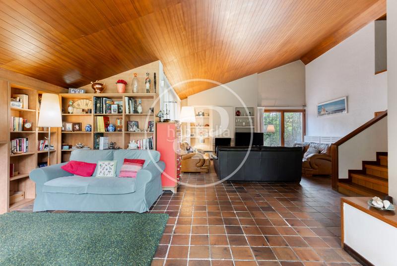 Foto 584929ab-5b82-4a92-9073-f5c8341645d1. Haus mit heizung parking pool in Bellaterra