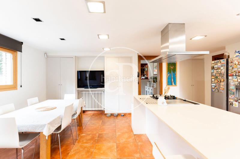 Foto 7cb51e36-865b-4bb5-8bd7-4e46a5e96865. Haus mit heizung parking pool in Bellaterra