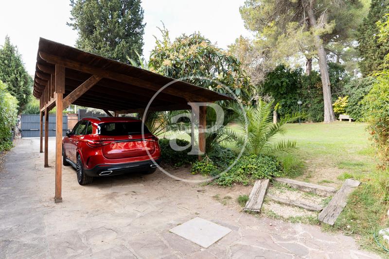 Foto a5444592-21ae-4d9d-8988-475812f7097c. Haus mit heizung parking pool in Bellaterra