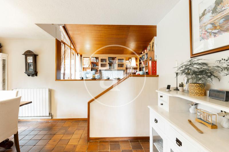 Foto b8ec014a-18ce-4f79-8f79-fa7d8f4c1cd6. Haus mit heizung parking pool in Bellaterra