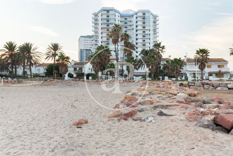 Foto 38956383-05f2-4d0a-8502-269dc96f8393. Terreny residencial a Alfinach - Monasterios Puçol