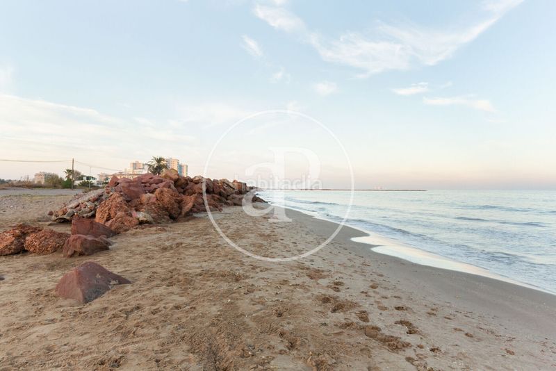 Foto 9bf70e0c-4d2e-4fcc-9ad6-d69a842d4115. Terreny residencial a Alfinach - Monasterios Puçol