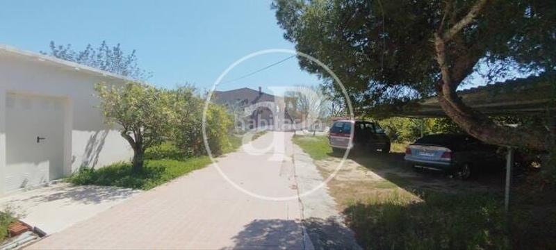 Foto 14407c0a-8328-4d6b-bcc6-473360c411a4. Casa aparellada amb calefacció aparcament piscina a Gandia