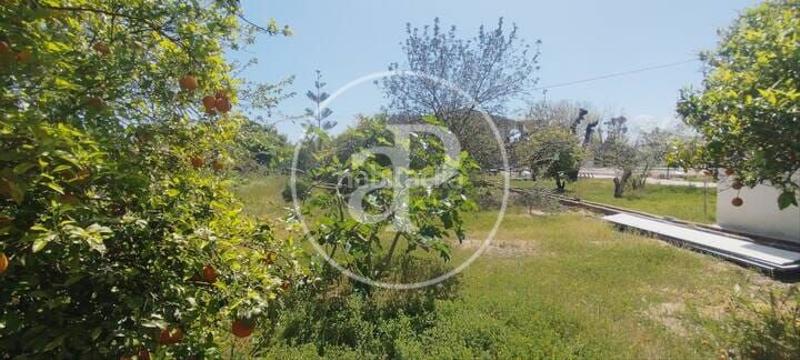 Foto 3c4be201-8999-4062-be6d-96482cb9e06a. Casa aparellada amb calefacció aparcament piscina a Gandia