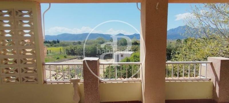 Foto 8ce48be3-c840-4365-973d-ffb13e07c5ab. Casa aparellada amb calefacció aparcament piscina a Gandia