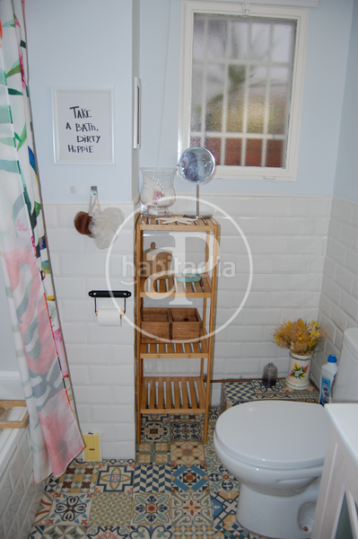 Foto 0900cc9d-3b54-48b2-ab2f-d9cf1bb78be4. Lloguer pis amb calefacció aparcament a El Botànic Valencia