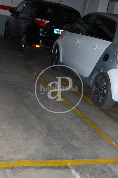 Foto 196aa4ea-90ea-461c-84c9-141e75452e63. Lloguer pis amb calefacció aparcament a El Botànic Valencia