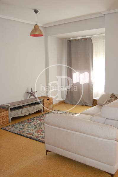 Foto f96d7762-8eb8-4a45-9d94-c84ce8a77d9d. Lloguer pis amb calefacció aparcament a El Botànic Valencia