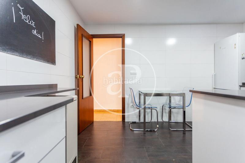 Foto 8e65e29f-696d-441f-9a7f-e2a2518f98cd. Location appartement avec chauffage parking dans El Botànic Valencia