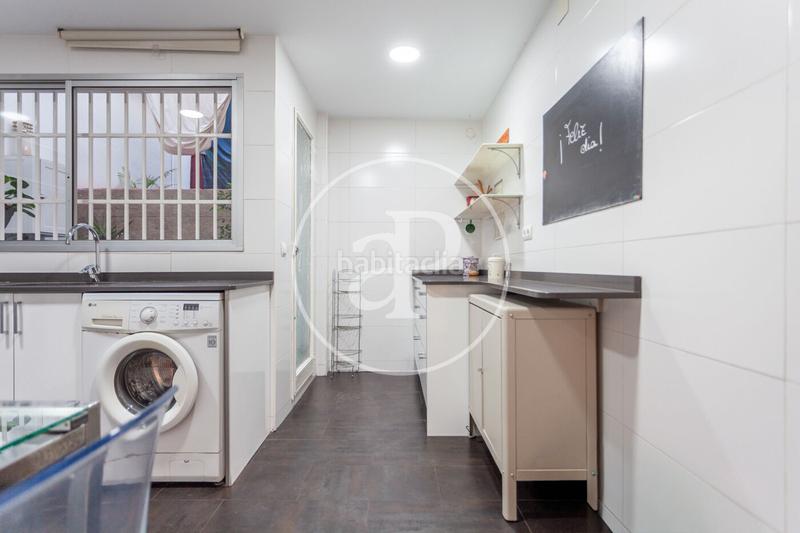 Foto d5464ea9-8ed6-4dde-9a73-6ac6f6c2460d. Location appartement avec chauffage parking dans El Botànic Valencia