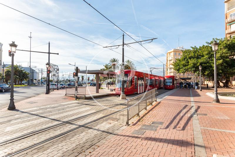 Foto c15ea71f-7a03-4271-a674-ad544fd24bbd. Etagenwohnung mit heizung in El Cabanyal-El Canyamelar Valencia